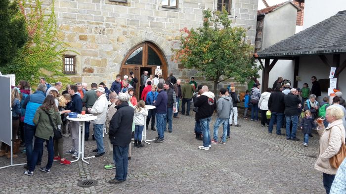 2016 10 09 Apfelfest im Rathaus (3) 2016 10 09 Apfelfest im Rathaus (3)